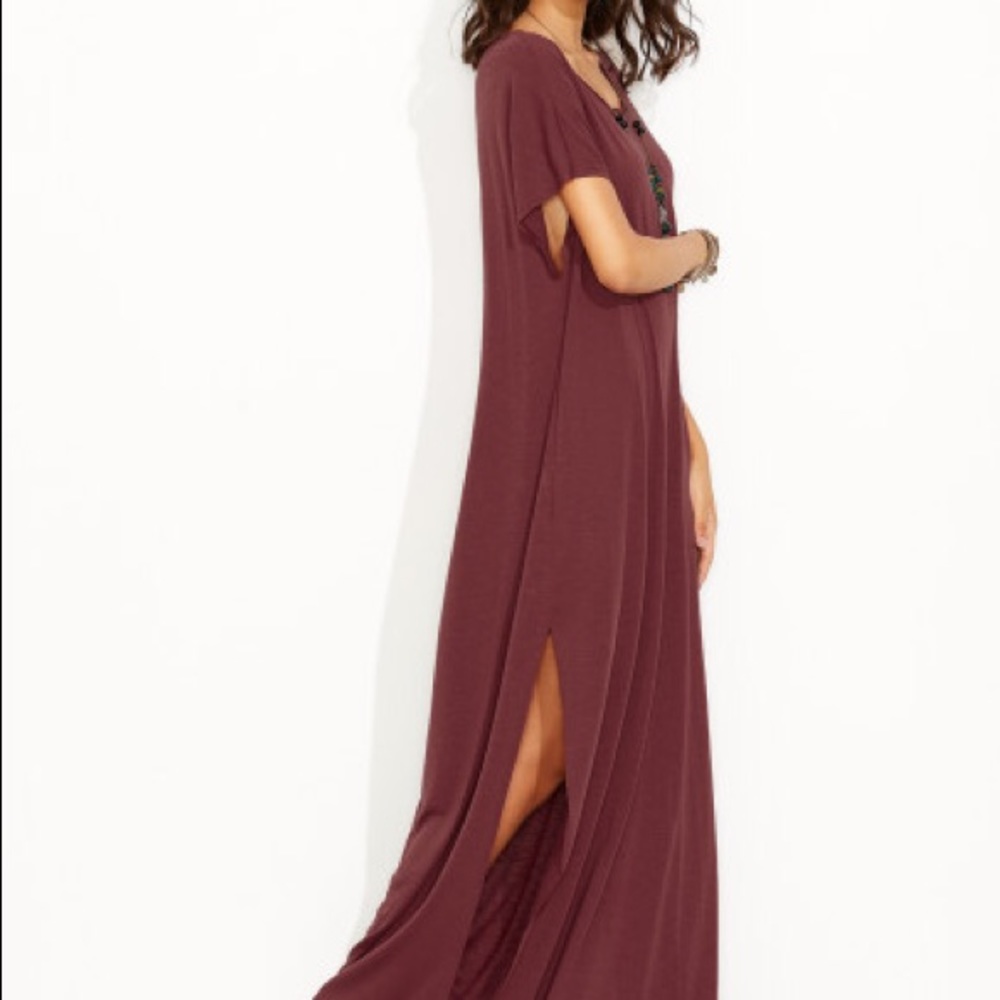 LAST 1‼️RESTOCK!!Side Slit Loose Maxi Tee - Dress - Picture 7 of 8